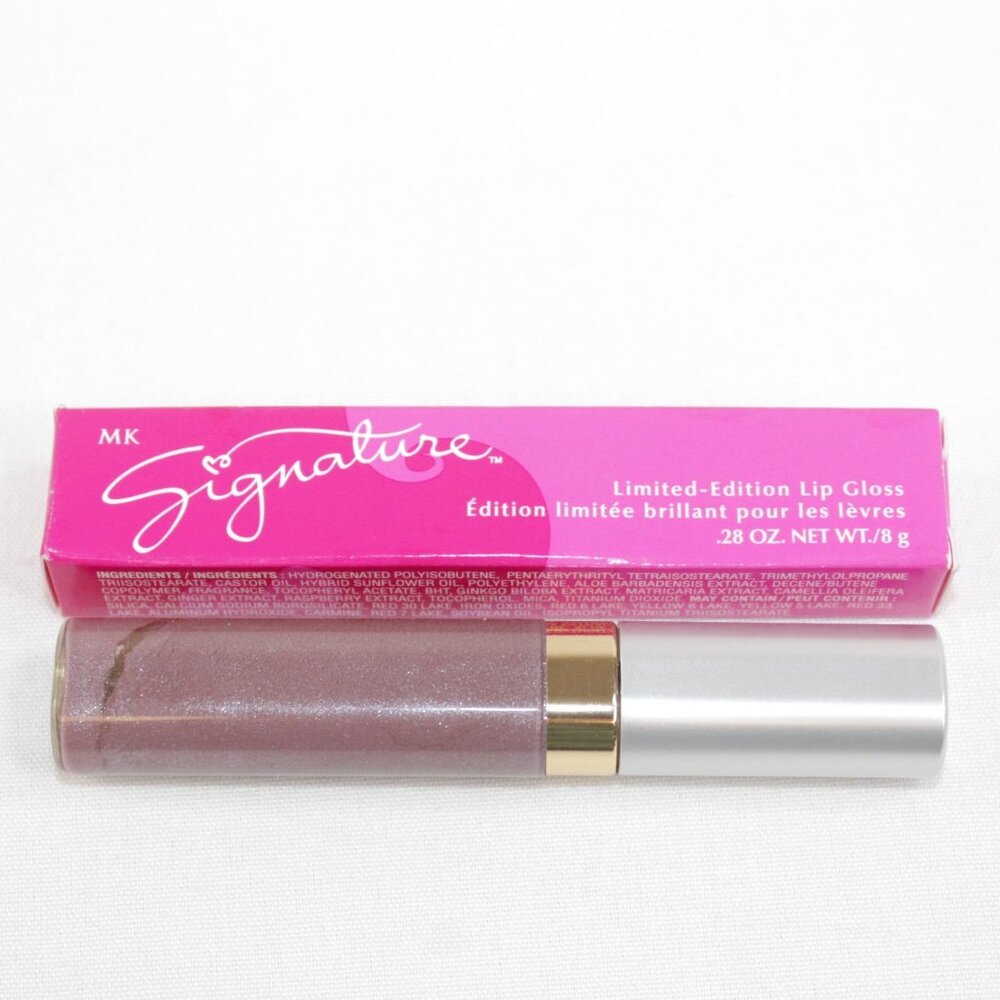 Mary Kay Signature Lip Gloss #128200 Misty Lilac New With Box 0.28 oz